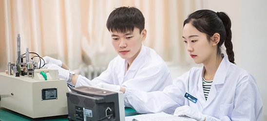 坚持落实立德树人根本任务